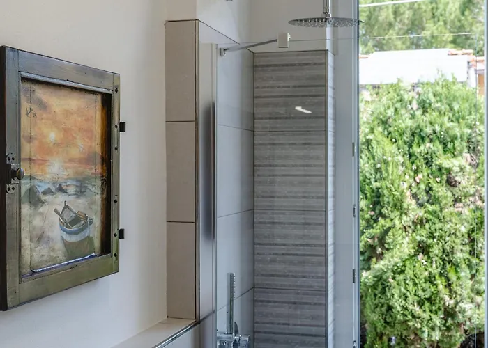 The Olive アパート *